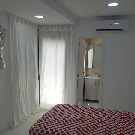 Apartment White *