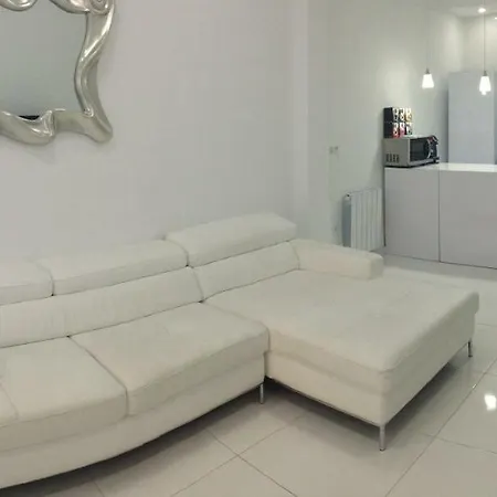 White Alicante